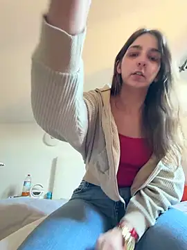 DoriDeluxe66 online show from February 2, 2026, 3:44 pm