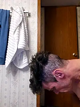 Snapshot of chosen923 chatting on October 22, 2025, 3:17 am chosen923 online show from October 22, 2025, 3:17 am