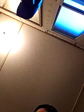 Snapshot of chosen923 chatting on September 19, 2025, 12:42 pm chosen923 online show from September 19, 2025, 12:42 pm