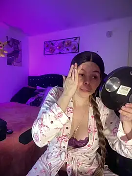 Snapshot of carolina16love chatting on February 28, 2026, 11:26 pm carolina16love online show from February 28, 2026, 11:26 pm