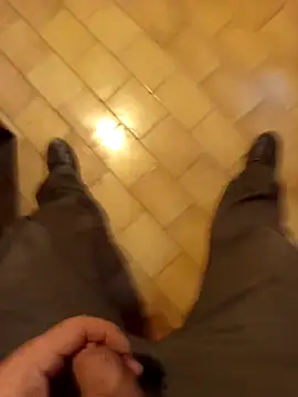 Czarny1104 online show from November 5, 2025, 10:29 am