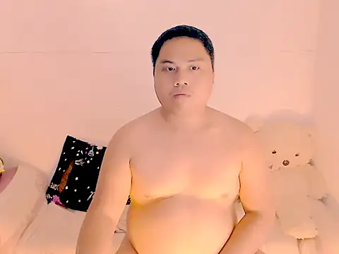 Snapshot of Hardking_69 chatting on October 6, 2025, 12:17 pm Hardking 69 online show from October 6, 2025, 12:17 pm