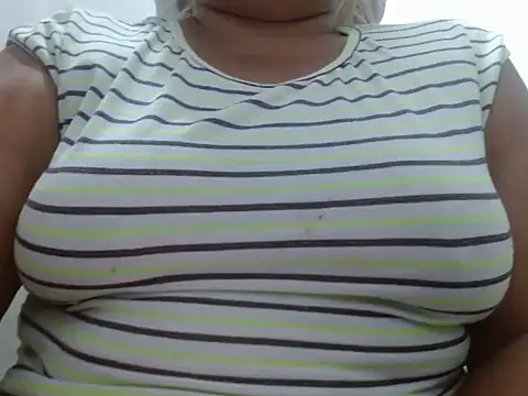 megganplayx online show from October 4, 2025, 10:00 pm