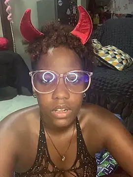 Tategadess online show from April 24, 2026, 7:49 pm