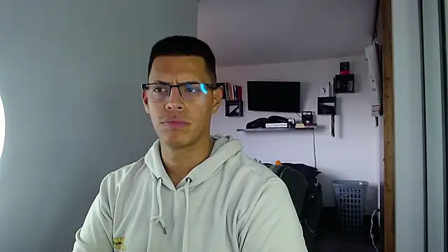  John Boy  online show from April 17, 2026, 7:38 pm