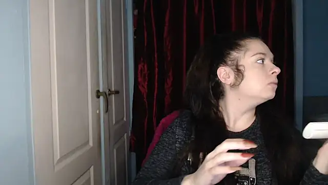 ryhhnnagold99 online show from December 19, 2025, 6:54 pm