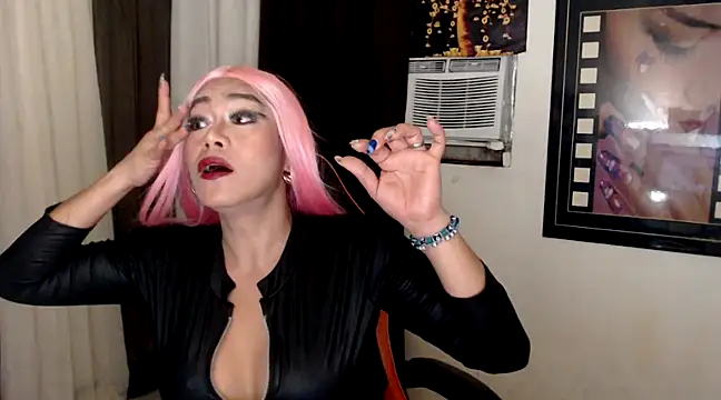 UrhotGoddess online show from March 23, 2025, 7:09 am