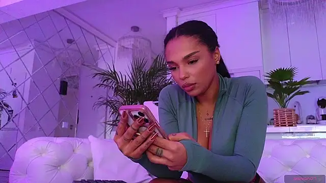 KimiBrown online show from December 18, 2025, 1:15 pm