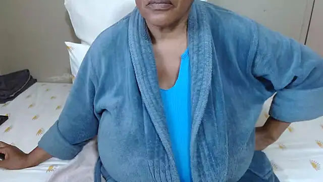 DairyQueen2 online show from November 12, 2025, 9:13 am