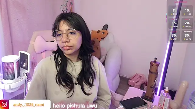 Snapshot of Nami_usagi chatting on November 15, 2025, 12:31 pm Nami usagi online show from November 15, 2025, 12:31 pm