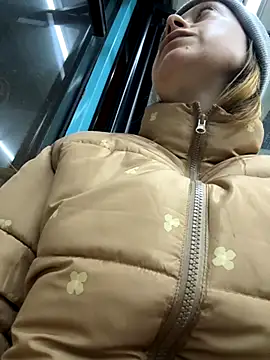 BrookeEvans online show from October 29, 2025, 6:51 pm