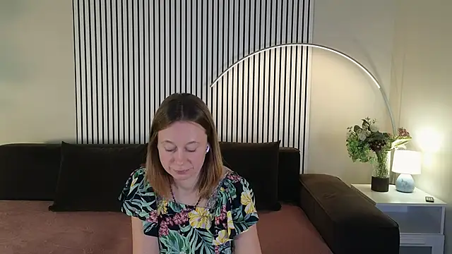 BrookeEvans online show from October 23, 2025, 9:02 pm