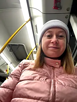 BrookeEvans online show from September 26, 2025, 6:59 pm