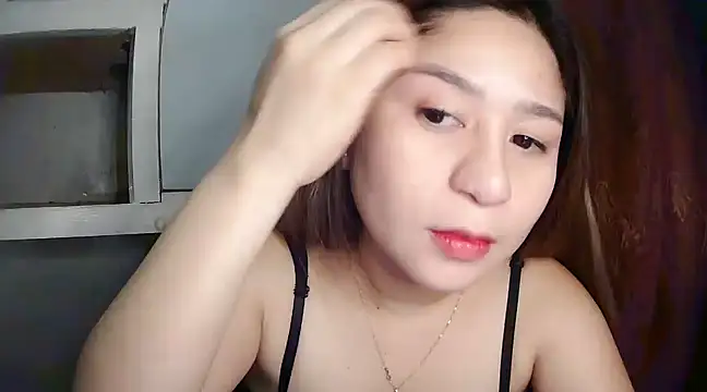 Mia 2022 online show from March 18, 2025, 2:28 pm