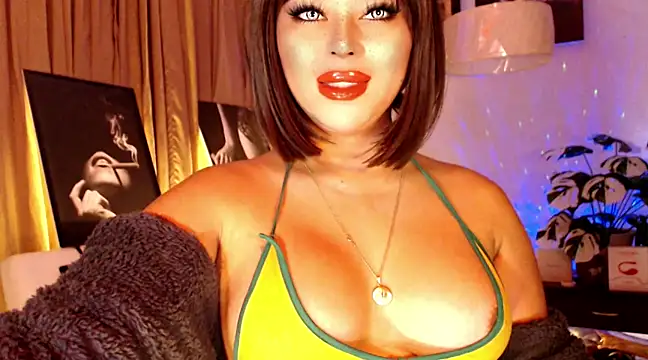 Snapshot of Thalia_Cambridge chatting on March 5, 2025, 9:48 pm Thalia Cambridge online show from March 5, 2025, 9:48 pm