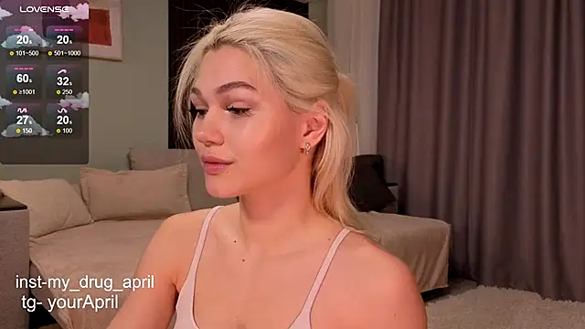 Snapshot of MyApril chatting on September 14, 2025, 3:18 am MyApril online show from September 14, 2025, 3:18 am