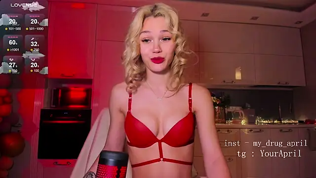 Snapshot of MyApril chatting on February 13, 2025, 1:19 am MyApril online show from February 13, 2025, 1:19 am