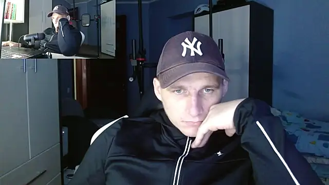 PoliglotJoe online show from October 12, 2025, 2:40 pm