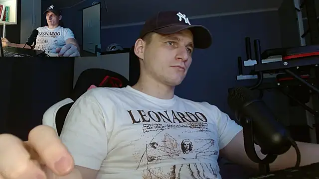 PoliglotJoe online show from October 30, 2025, 12:14 pm