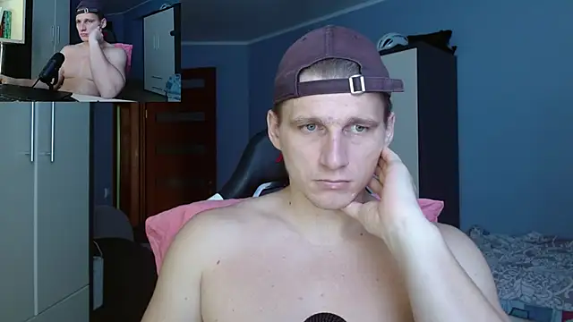 PoliglotJoe online show from October 31, 2025, 8:00 am