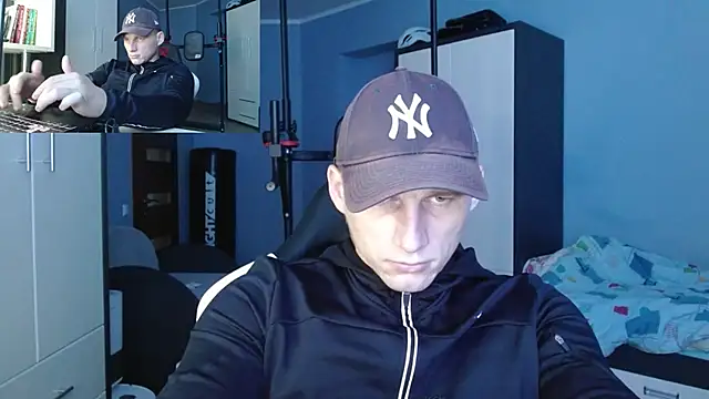 PoliglotJoe online show from October 10, 2025, 12:28 pm