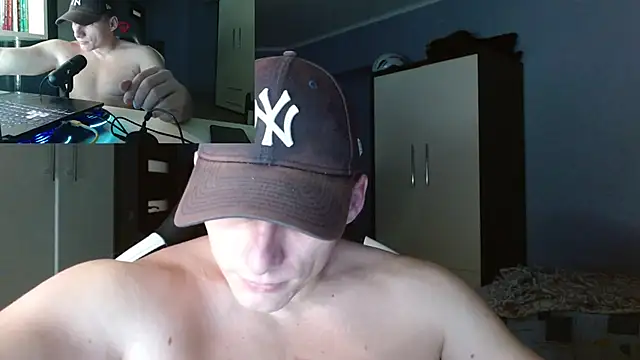 PoliglotJoe online show from October 20, 2025, 12:02 am