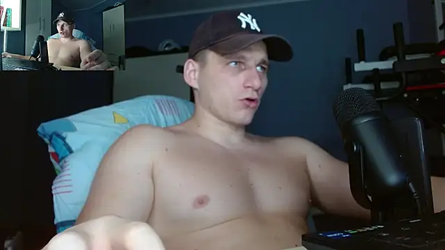 PoliglotJoe online show from October 29, 2025, 2:49 pm