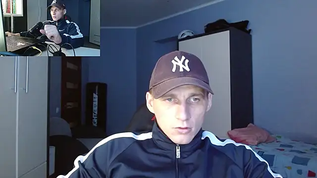 PoliglotJoe online show from October 20, 2025, 1:11 pm