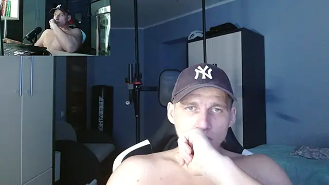 PoliglotJoe online show from October 7, 2025, 10:38 am