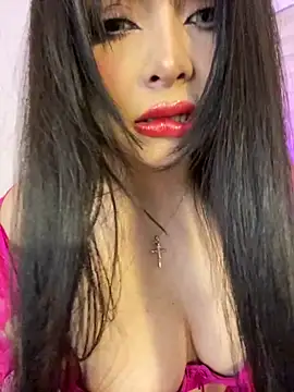 KateLatorre online show from July 1, 2026, 9:37 pm