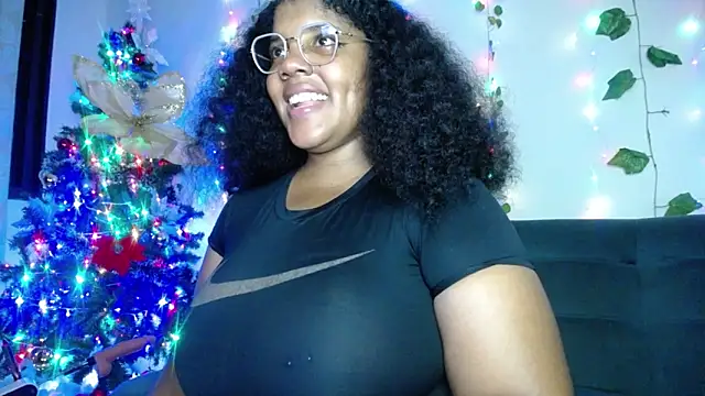 Lilyth  Brown online show from December 27, 2024, 2:47 am