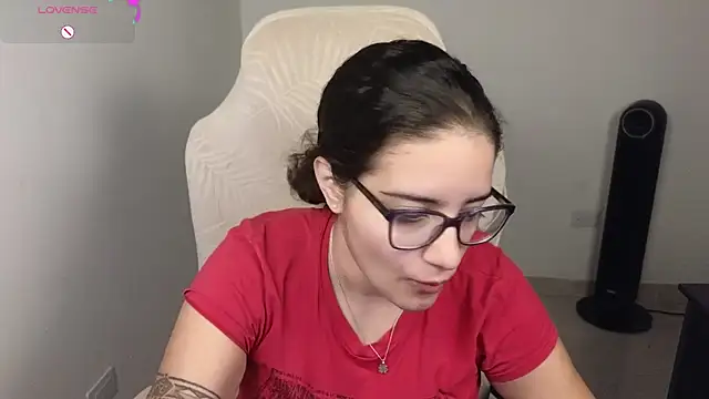 blue  moon  online show from November 16, 2025, 12:37 am