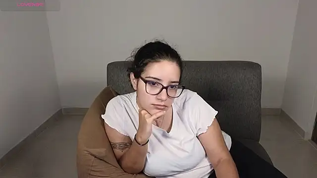 blue  moon  online show from October 9, 2025, 1:28 am