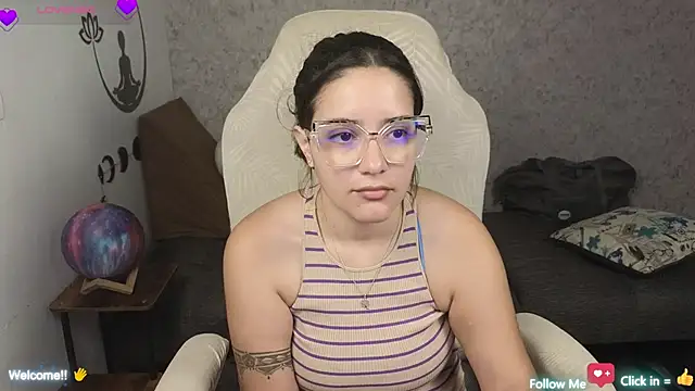 blue  moon  online show from February 21, 2025, 3:34 am
