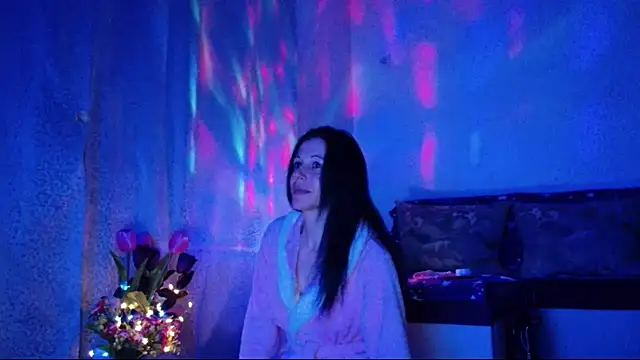 ElysaSun online show from February 19, 2025, 11:46 pm