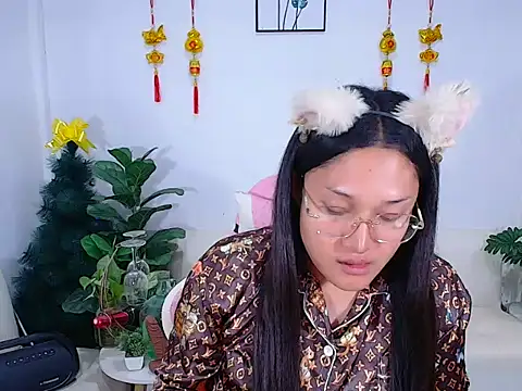 plysaithailand online show from January 8, 2026, 3:18 pm