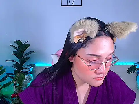 plysaithailand online show from October 1, 2025, 4:17 am