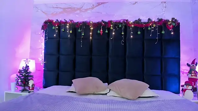 Snapshot of Abby_Sweet1_ chatting on December 15, 2025, 11:38 am Abby Sweet1 online show from December 15, 2025, 11:38 am