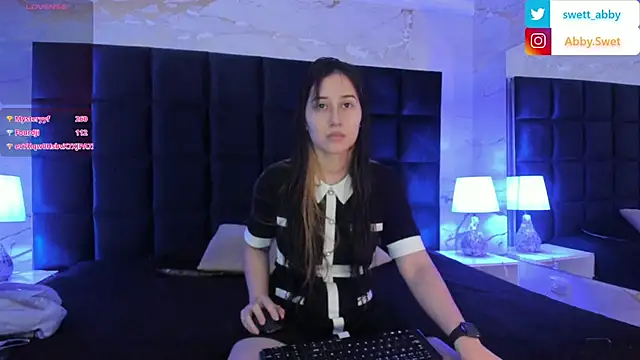 Snapshot of Abby_Sweet1_ chatting on January 12, 2026, 12:45 pm Abby Sweet1 online show from January 12, 2026, 12:45 pm