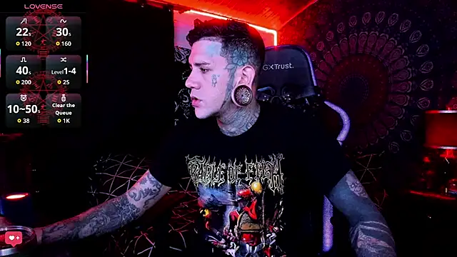 josh  ackerman online show from September 28, 2025, 11:01 pm