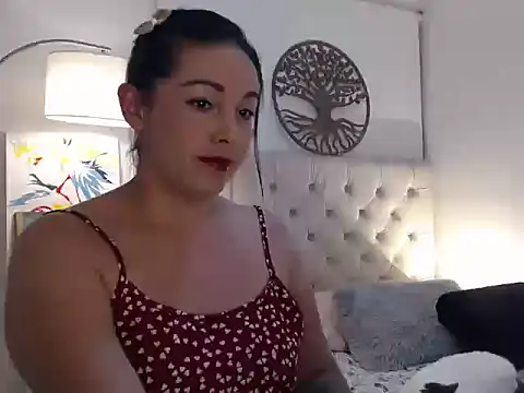 camii 7 online show from November 21, 2025, 10:42 pm