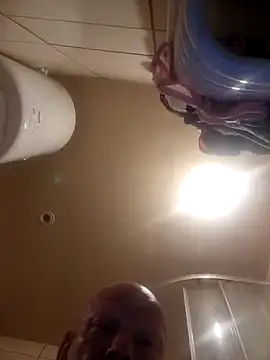 Snapshot of szaoonybyczek chatting on November 9, 2025, 9:19 pm szaoonybyczek online show from November 9, 2025, 9:19 pm