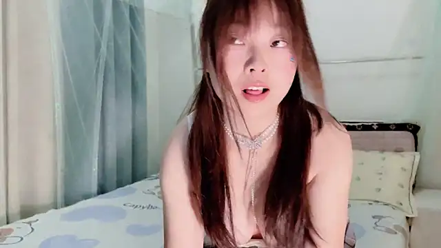 zqyaini online show from December 4, 2025, 12:20 am