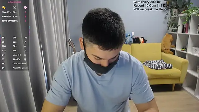 Tomguys online show from April 4, 2026, 8:32 am