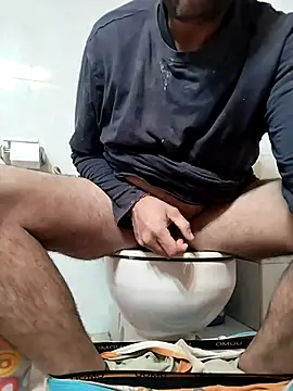 juandi21cm online show from January 24, 2025, 5:31 am