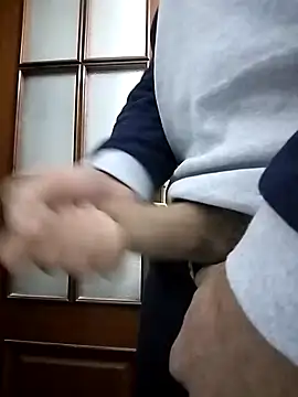 juandi21cm online show from February 2, 2025, 12:09 am