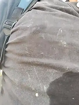 Snapshot of juandi21cm chatting on October 6, 2025, 2:07 pm juandi21cm online show from October 6, 2025, 2:07 pm