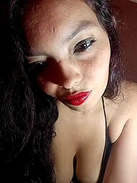 Melanymartinez105 online show from April 4, 2026, 10:16 pm