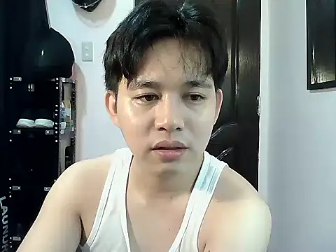 alfonsoasiancutie online show from January 8, 2026, 1:39 pm