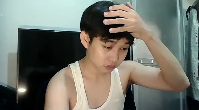 Snapshot of alfonsoasiancutie chatting on December 31, 2024, 2:19 am alfonsoasiancutie online show from December 31, 2024, 2:19 am